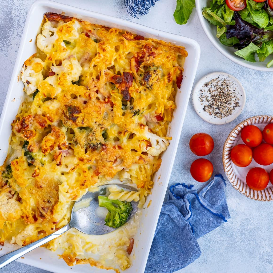 Cauliflower, Broccoli and Bacon Pasta Bake