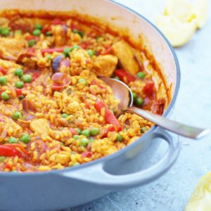 Easy One Pot Chicken and Chorizo Paella