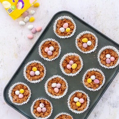 Easter Chocolate Cornflake Cakes (only 3 ingredients!)