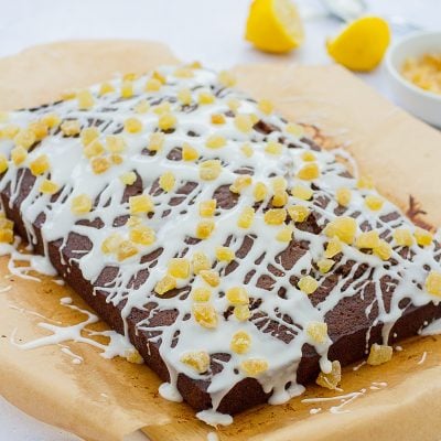 Easy Gingerbread Traybake Cake