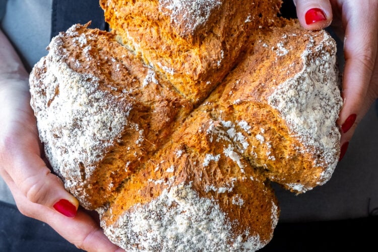 Easy Irish Soda Bread with Yogurt Hero