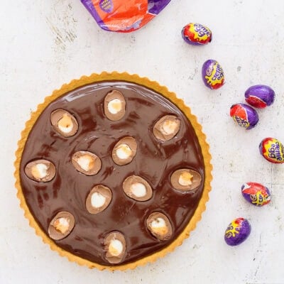 Easy Peasy 5 Ingredient Creme Egg Chocolate Tart