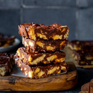 Easy Peasy Chocolate Tiffin Hero