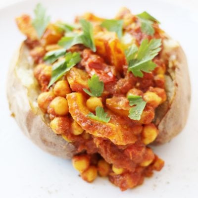 Baked Potatoes with Spicy Chickpea Stew (Vegan)