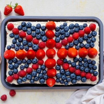 Union Jack Traybake Cake